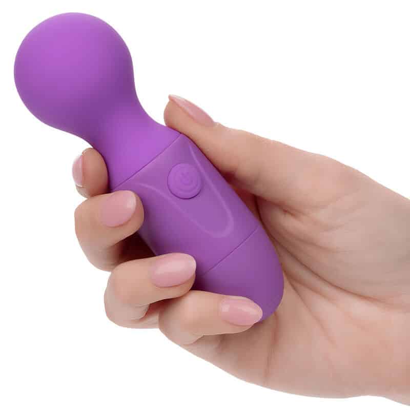 Calexotics - First Time Massageador Recarregável 10 Vibrações Roxo - Image 6