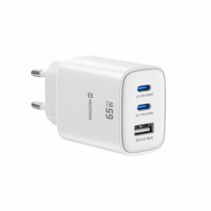 Fotografia do Carregador de parede Swissten GaN Edge 65W com 2x USB-C e 1x USB-A Branco