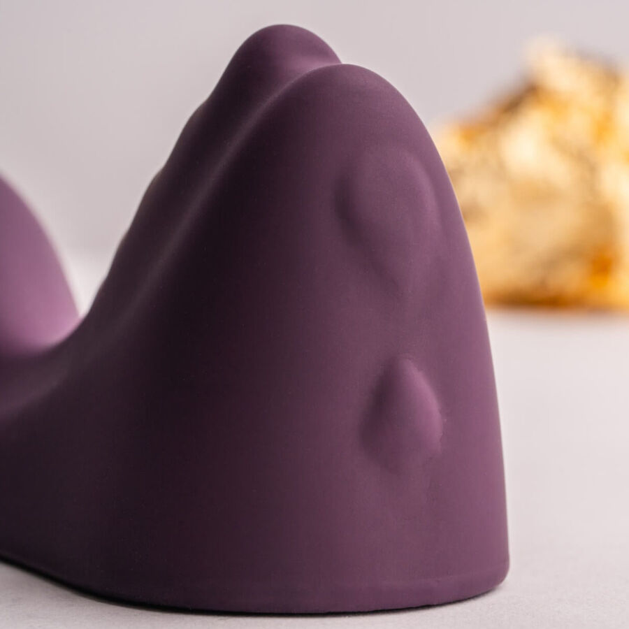 ROCKS-OFF – Vibrador Ruby Glow Roxo Para Sentar - Image 3