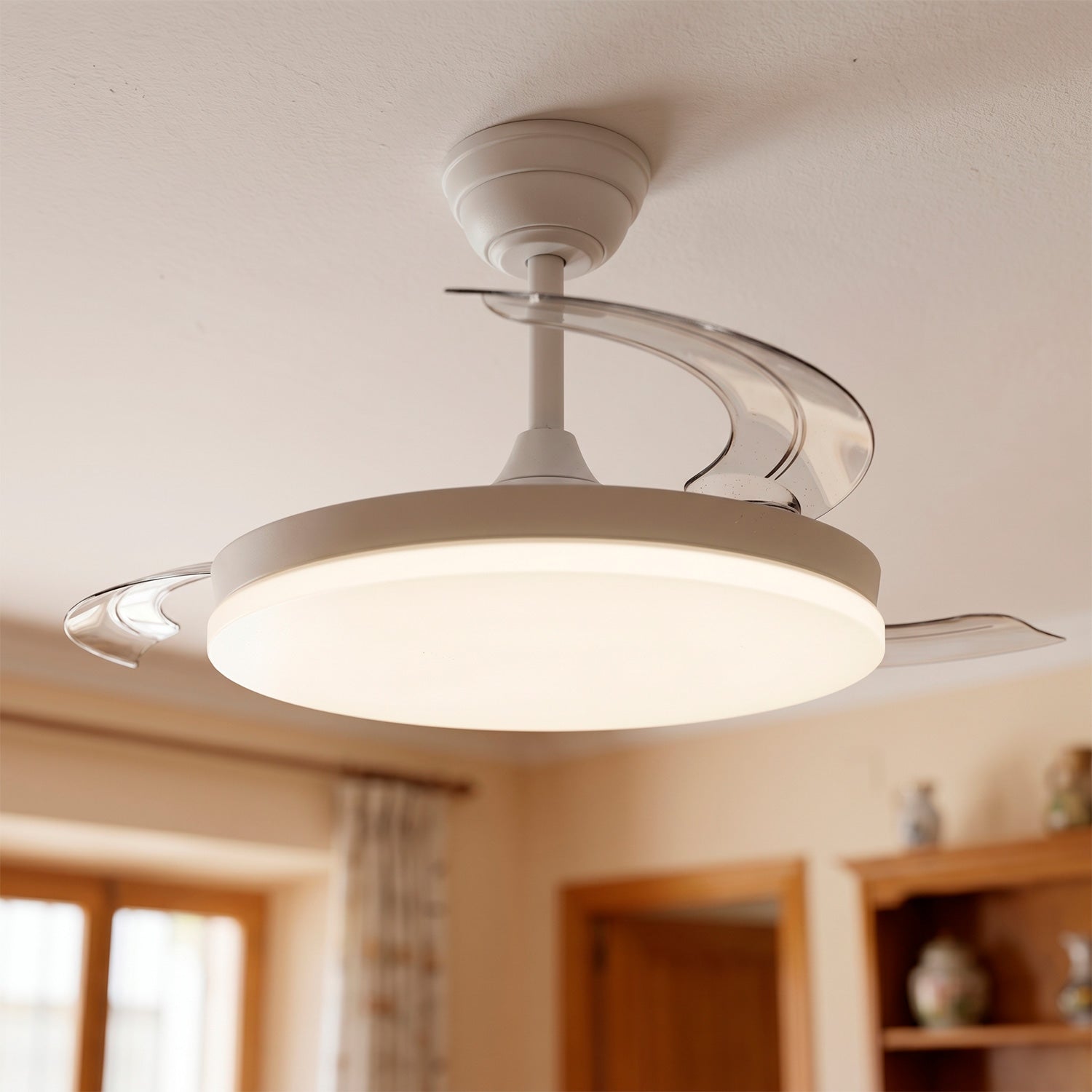 Ventilador DC "Marele", função verão/inverno, 48 W, branco, 3 pás, 5040 lm, 3500-4000-6500 K, comando e temporizador - Image 2