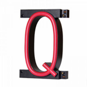 Letra LED neon q largura 100 mm altura 161 mm profundidade 38 mm